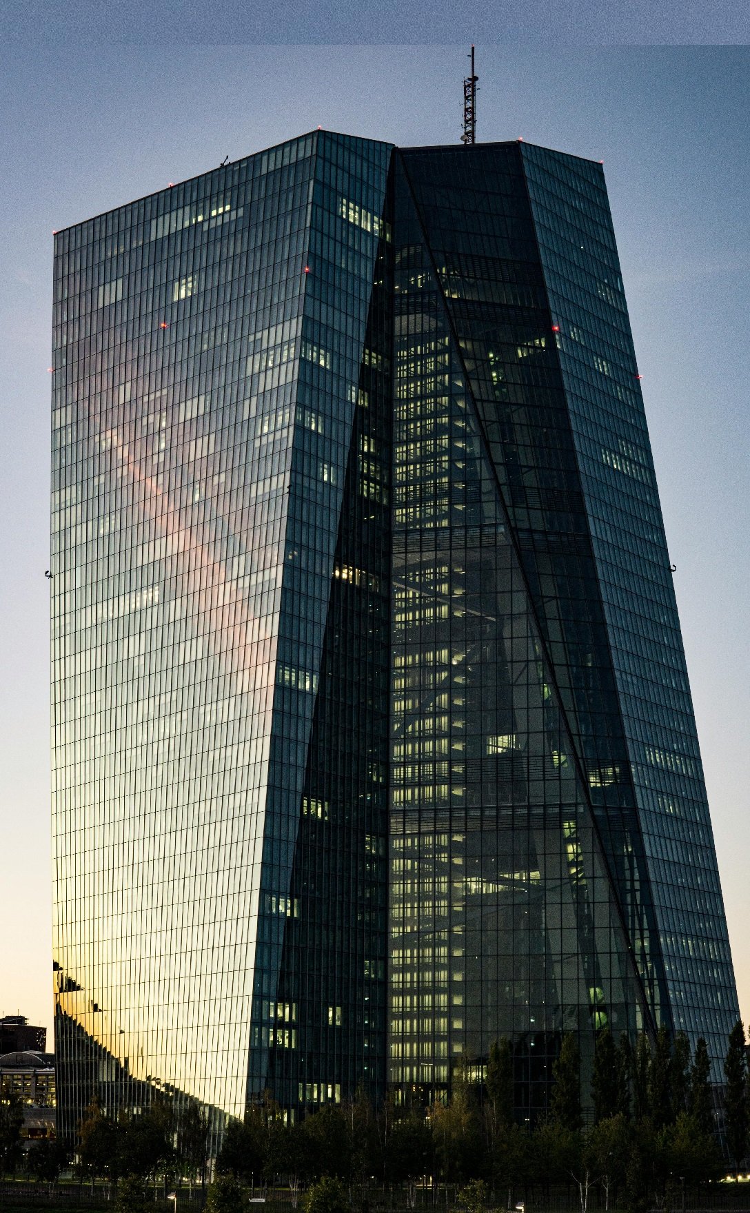 Provocative Marketing in Hamburg: Standing Out in a Creative City